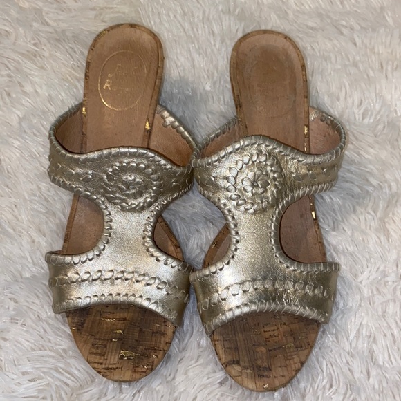 Jack Rogers size 9 wedge sandal gold - Picture 2 of 4